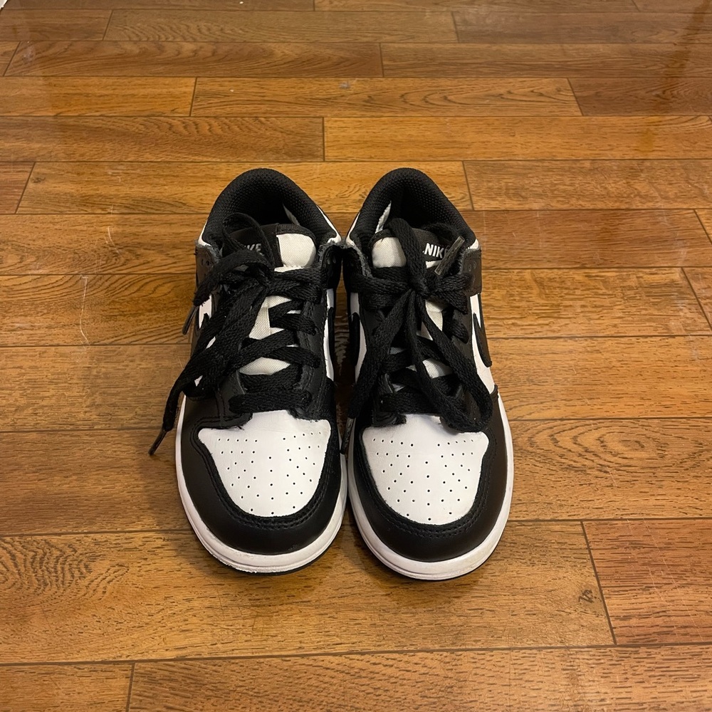 Panda Dunks - Picture 2 of 5